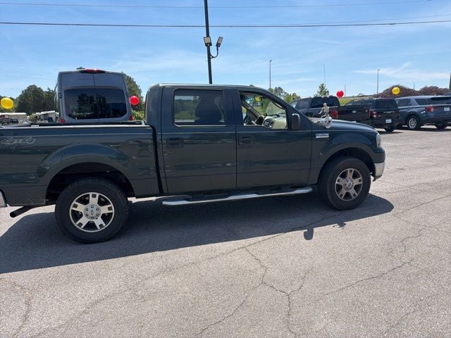 2004 Ford F-150 XLT