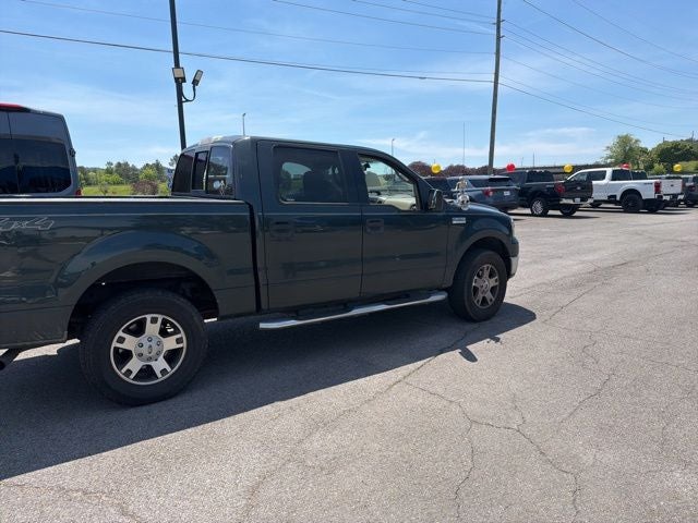 2004 Ford F-150 XLT