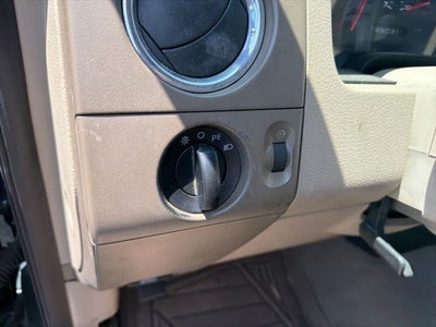 2004 Ford F-150 XLT