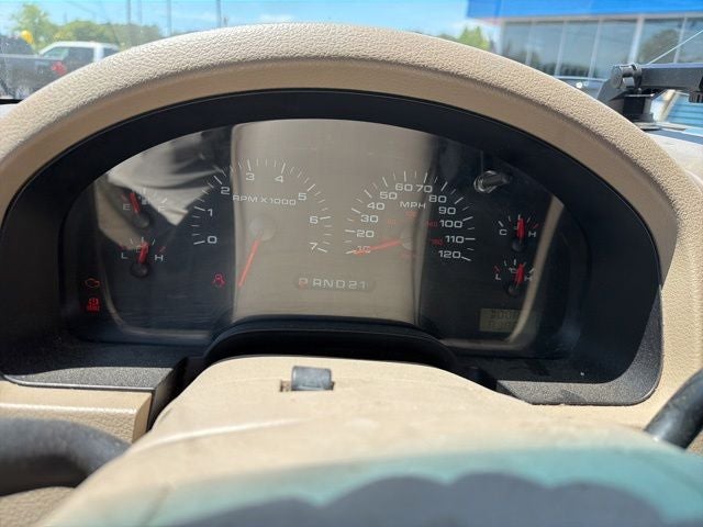 2004 Ford F-150 XLT
