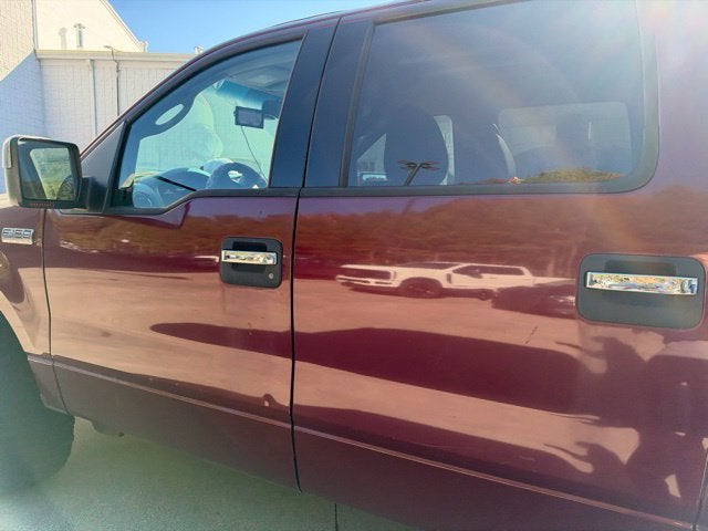 2004 Ford F-150 XLT