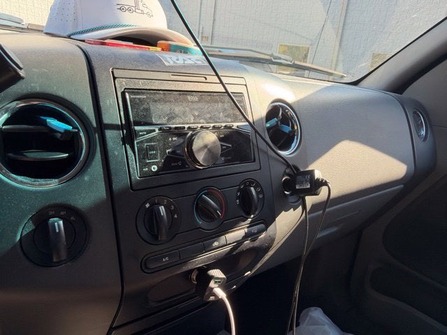 2004 Ford F-150 XLT