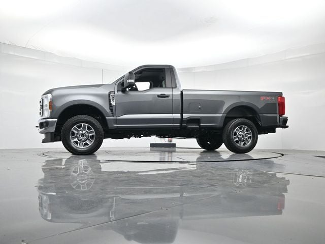2025 Ford F-350SD XLT