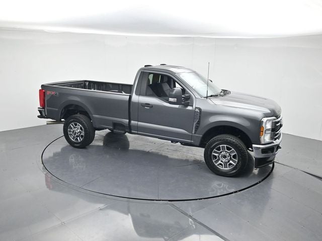 2025 Ford F-350SD XLT
