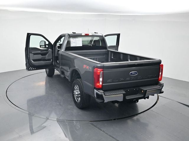 2025 Ford F-350SD XLT