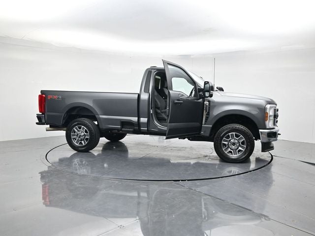 2025 Ford F-350SD XLT