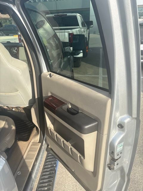 2010 Ford F-350SD Lariat DRW