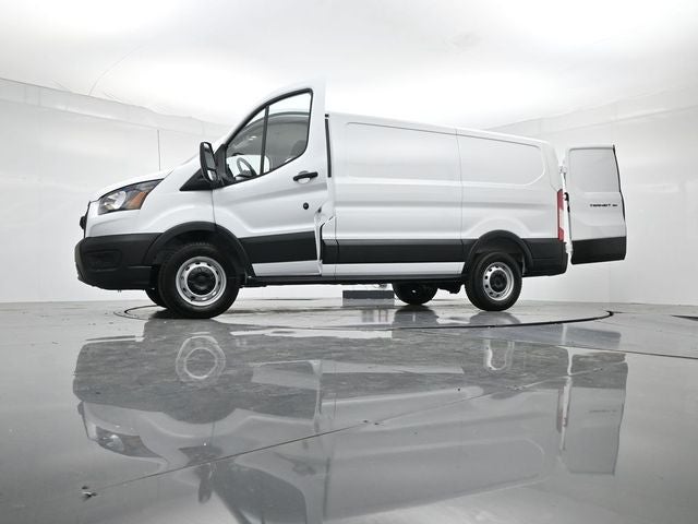 2026 Ford Transit-150 T-150 130" Low Rf 8800 GVWR RWD