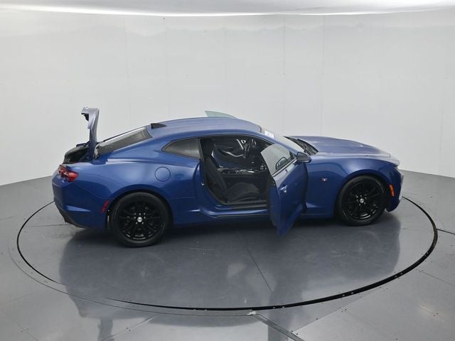 2019 Chevrolet Camaro 1LS
