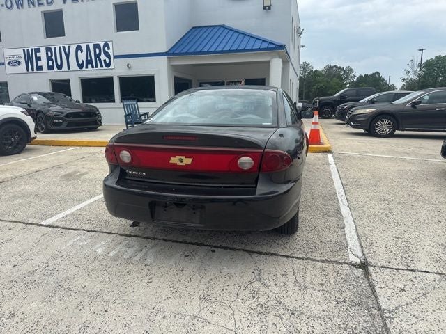 2004 Chevrolet Cavalier Base