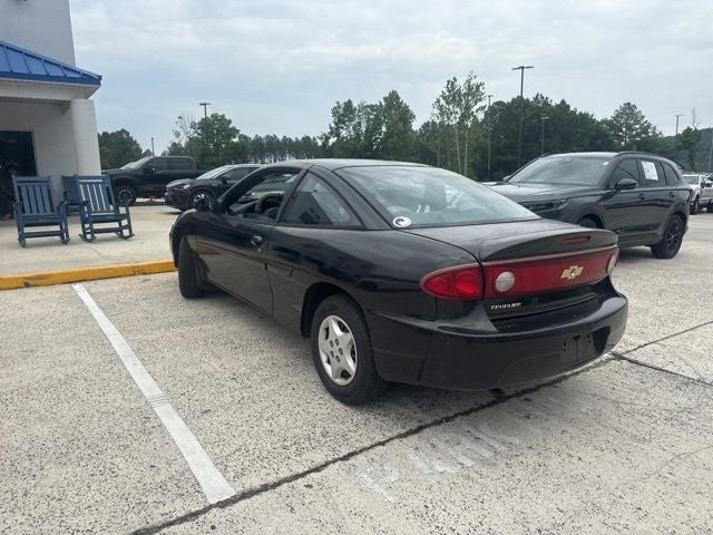 2004 Chevrolet Cavalier Base