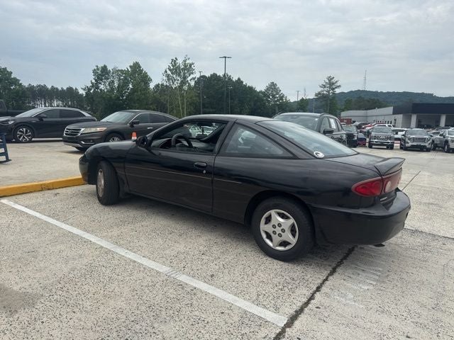2004 Chevrolet Cavalier Base