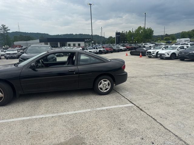 2004 Chevrolet Cavalier Base