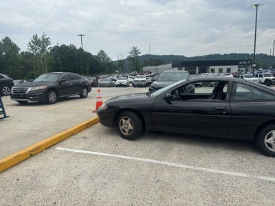 2004 Chevrolet Cavalier Base