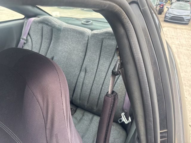 2004 Chevrolet Cavalier Base