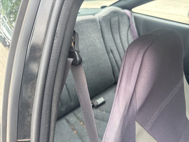 2004 Chevrolet Cavalier Base