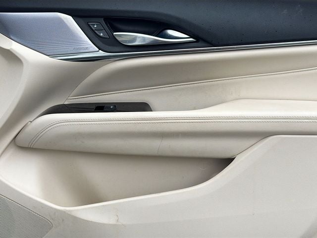 2023 Cadillac CT4 Luxury