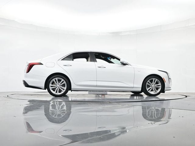 2023 Cadillac CT4 Luxury