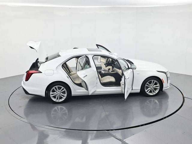 2023 Cadillac CT4 Luxury