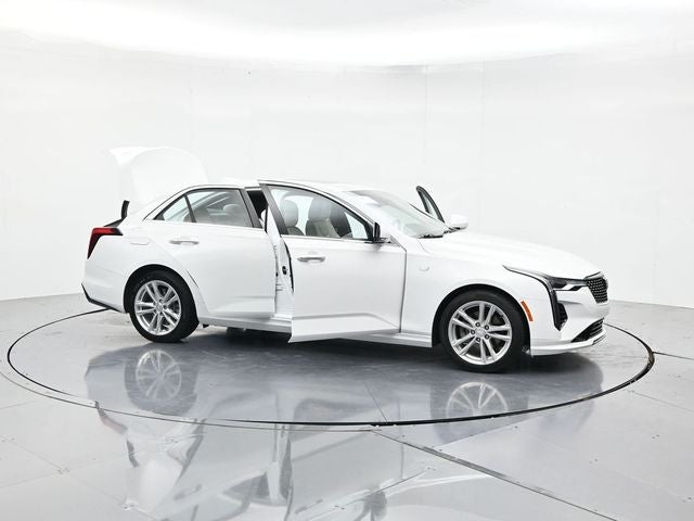 2023 Cadillac CT4 Luxury