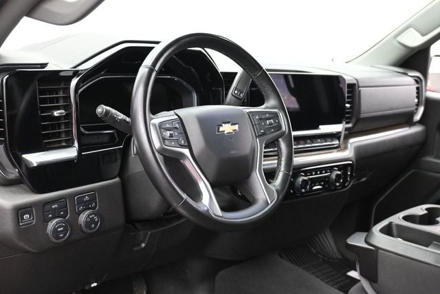 2025 Chevrolet Silverado 1500 LT LT1