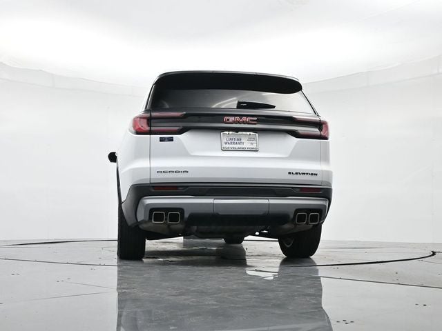 2024 GMC Acadia Elevation