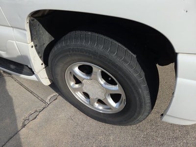 2003 GMC Yukon XL Denali