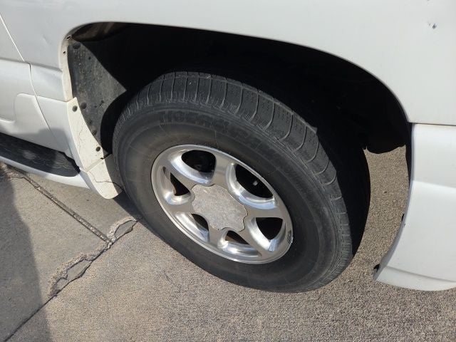 2003 GMC Yukon XL Denali