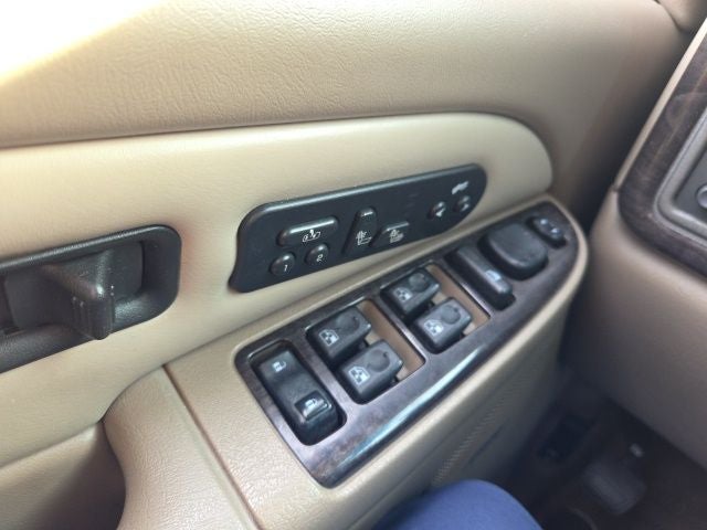 2003 GMC Yukon XL Denali