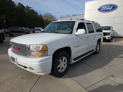 2003 GMC Yukon XL Denali