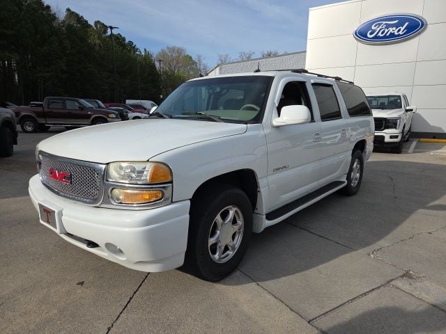 2003 GMC Yukon XL Denali