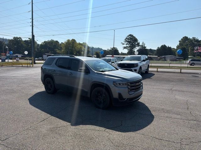 2023 GMC Acadia AT4