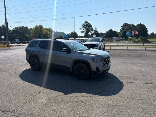 2023 GMC Acadia AT4