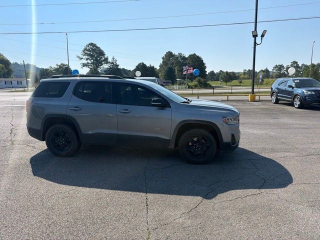 2023 GMC Acadia AT4