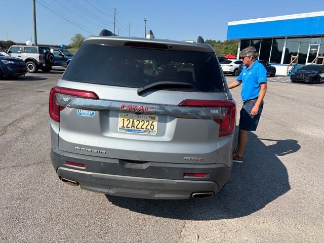 2023 GMC Acadia AT4
