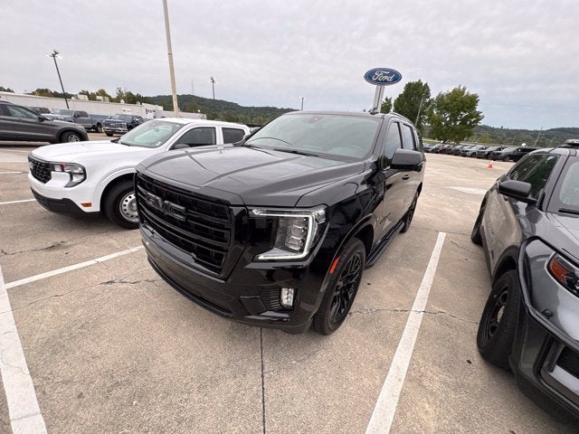 2021 GMC Yukon SLT