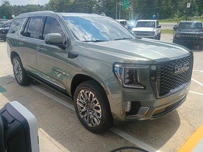 2023 GMC Yukon Denali Ultimate