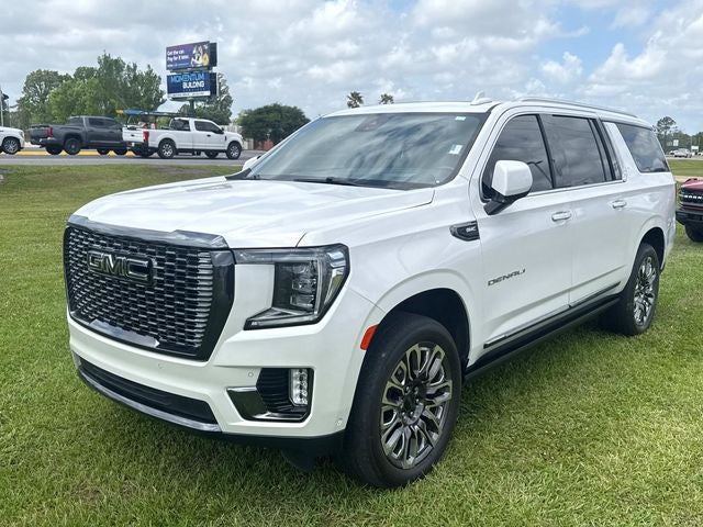2023 GMC Yukon XL Denali Ultimate