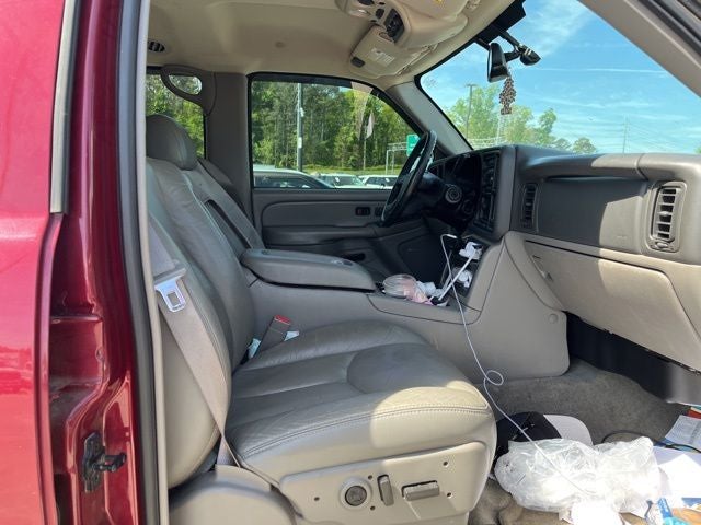 2004 Chevrolet Suburban 1500 LT