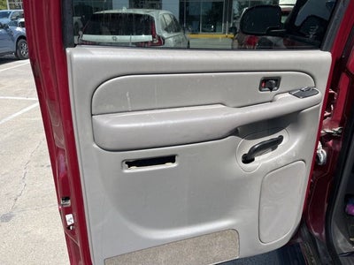 2004 Chevrolet Suburban 1500 LT