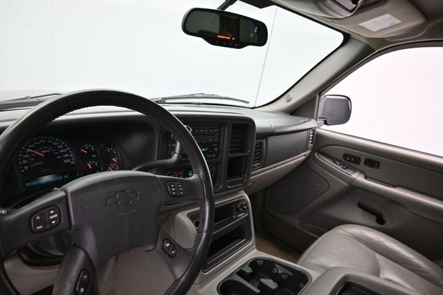 2004 Chevrolet Suburban 1500 LT