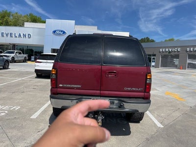 2004 Chevrolet Suburban 1500 LT