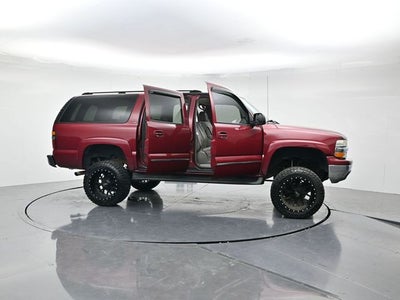 2004 Chevrolet Suburban 1500 LT