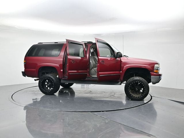2004 Chevrolet Suburban 1500 LT