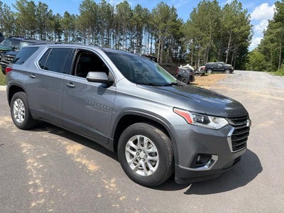 2021 Chevrolet Traverse LT Cloth
