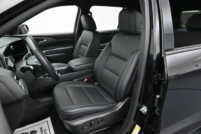 2025 Chevrolet Traverse LT 2LT