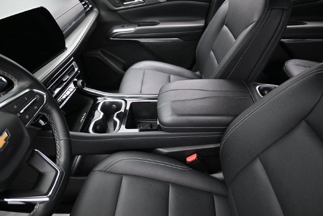 2025 Chevrolet Traverse LT 2LT