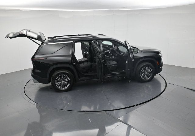 2025 Chevrolet Traverse LT 2LT