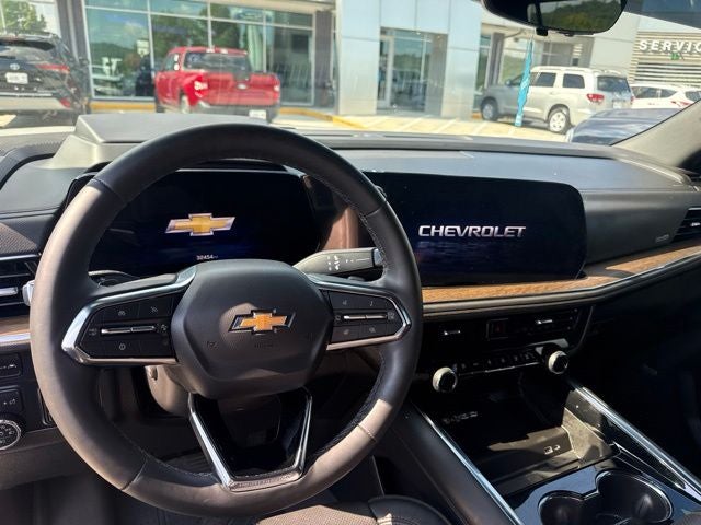 2025 Chevrolet Suburban High Country