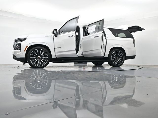 2025 Chevrolet Suburban High Country